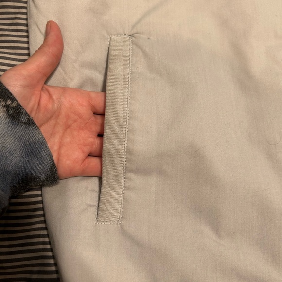 NASA Men’s Gray Bomber Jacket, Small - Picture 13 of 13